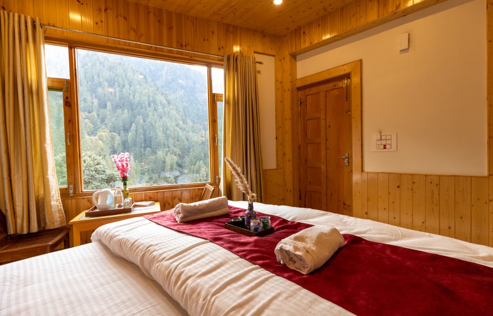 The Evara Stays Jibhi Rooms Pictures