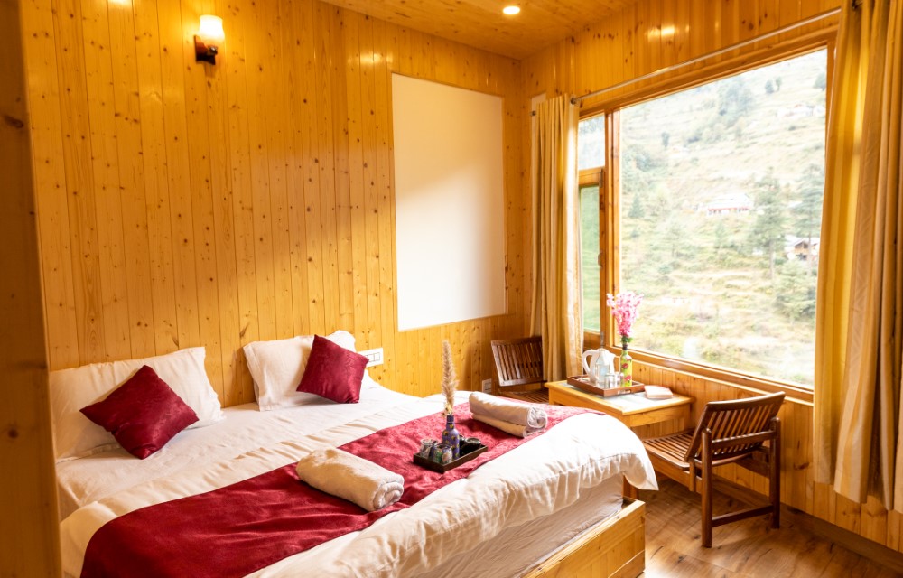 The Evara Stays Jibhi Rooms Pictures