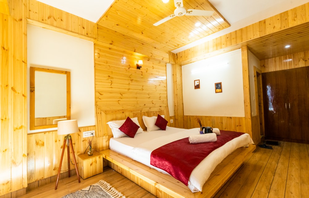 The Evara Stays Jibhi Rooms Pictures